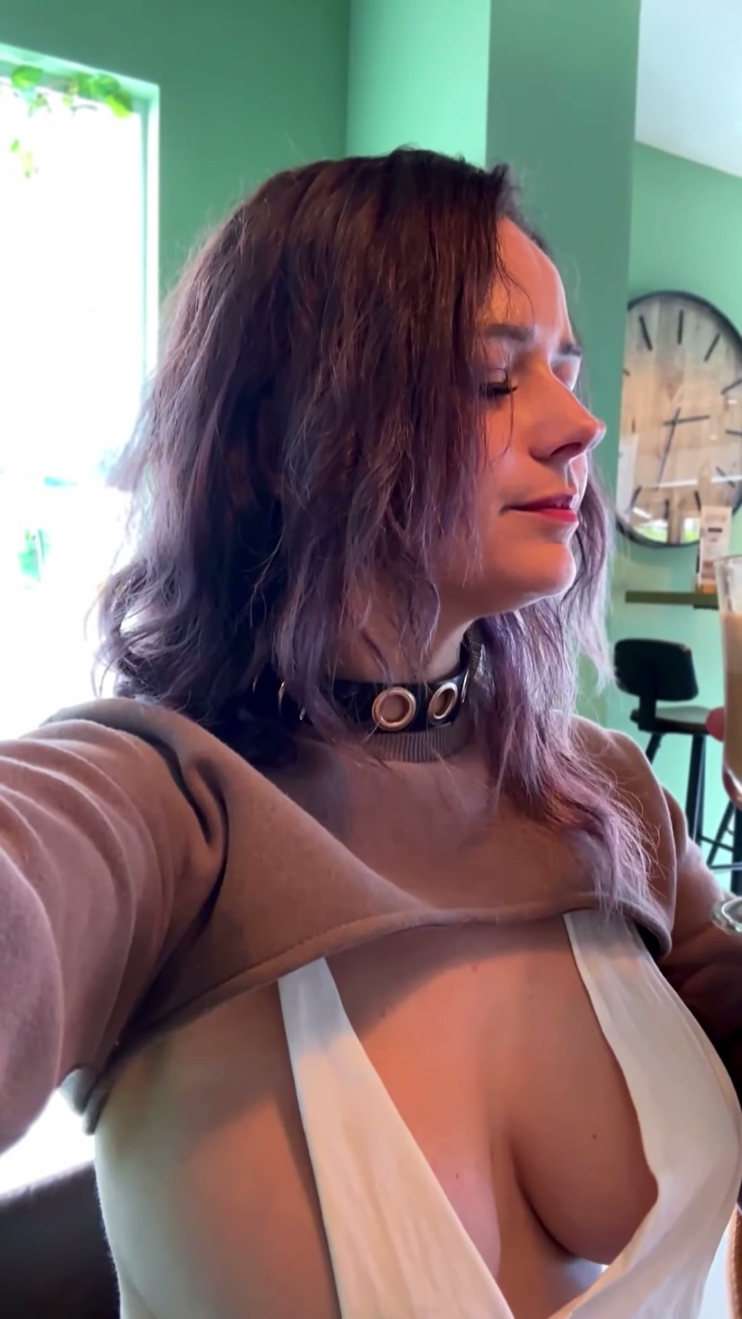 Catching someone checking me out at a cafe. I don’t mind you looking!
