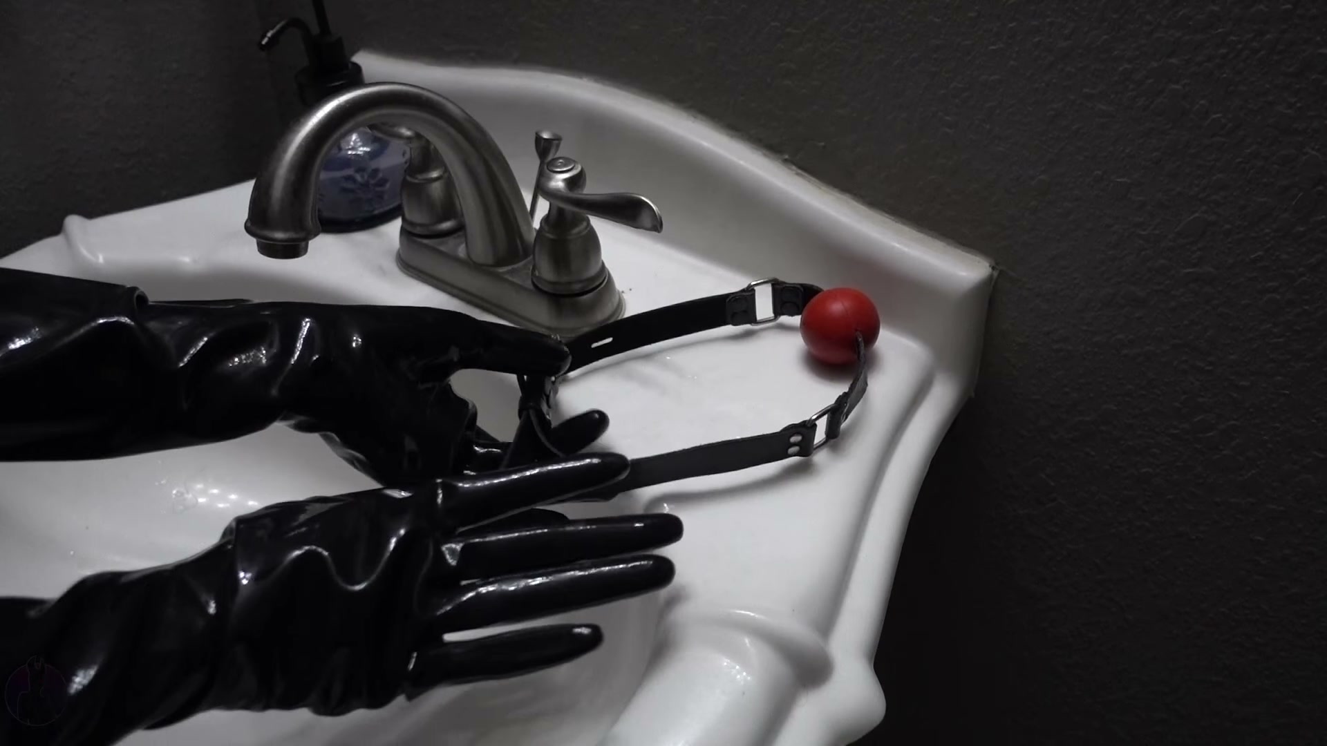She Thought It Was Just a Visit… Until the Ritual Began (Short Halloween Story!)