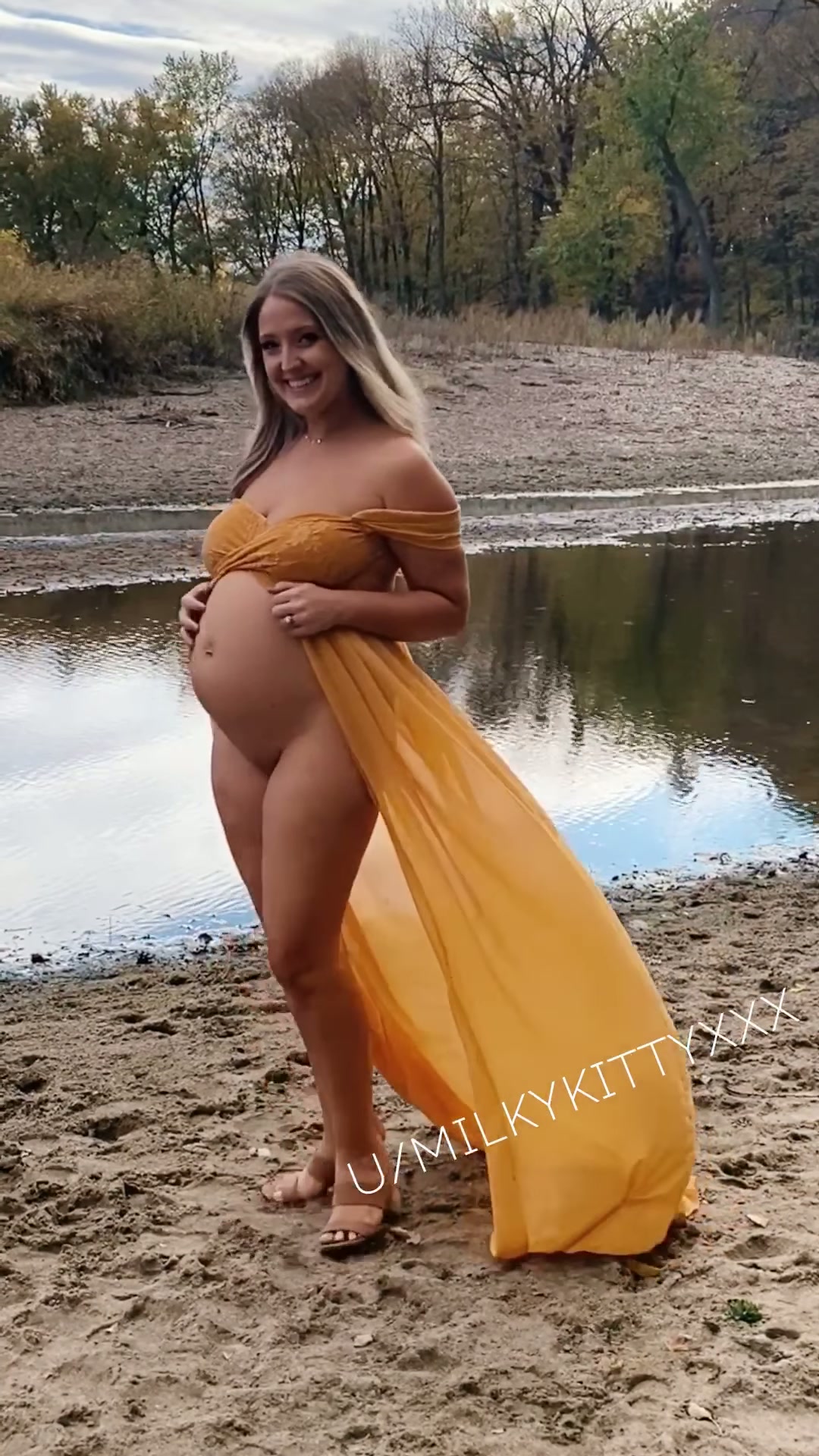 BTS at my maternity photos