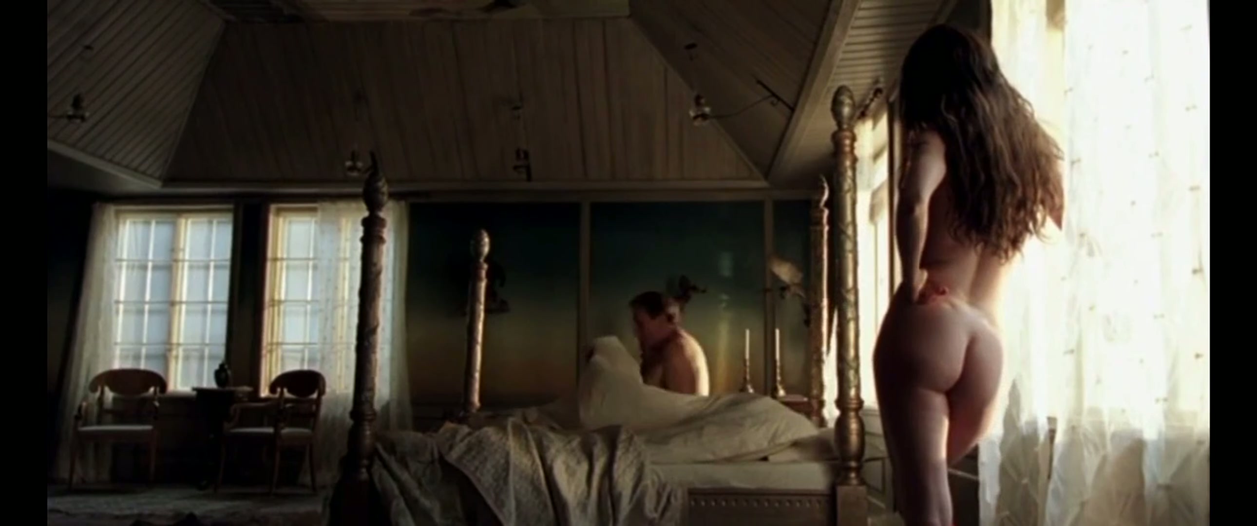 I Am Dina (2002), Maria Bonnevie.