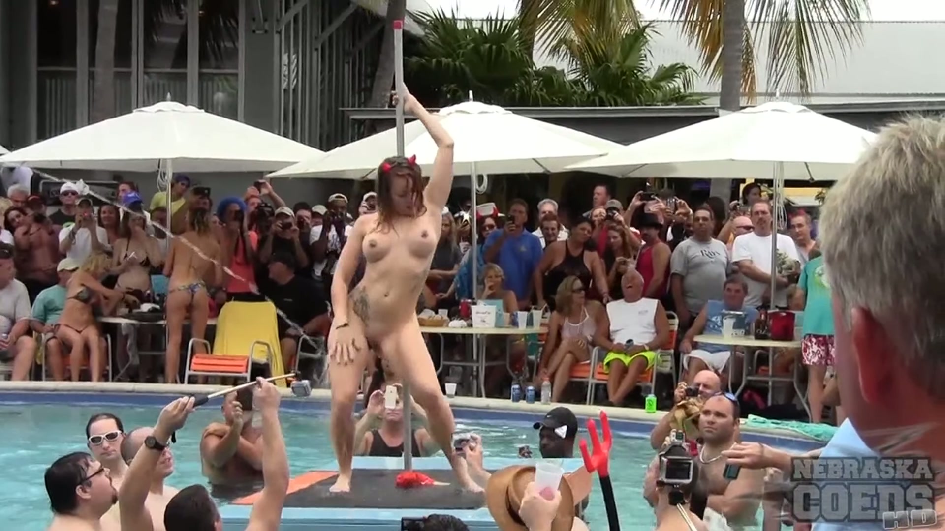Public Nude on Contest