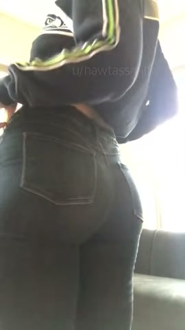 wanna watch me put my jeans on? [oc]