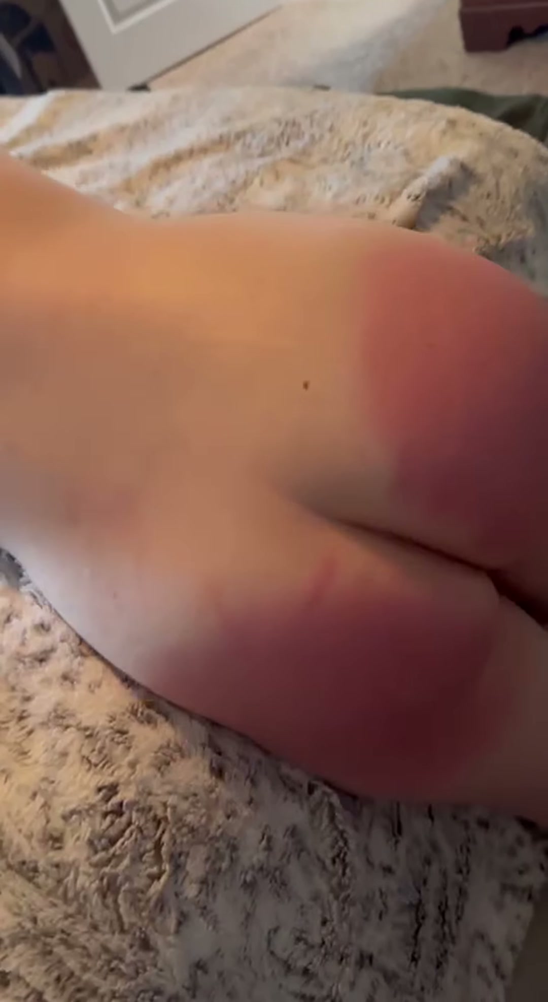 Just a little video of a previous spanking of mine. This one had me dancing 