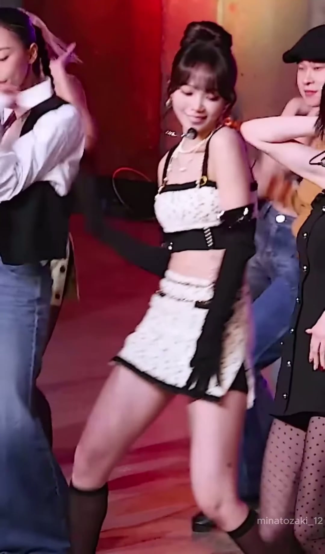 LE SSERAFIM - Chaewon