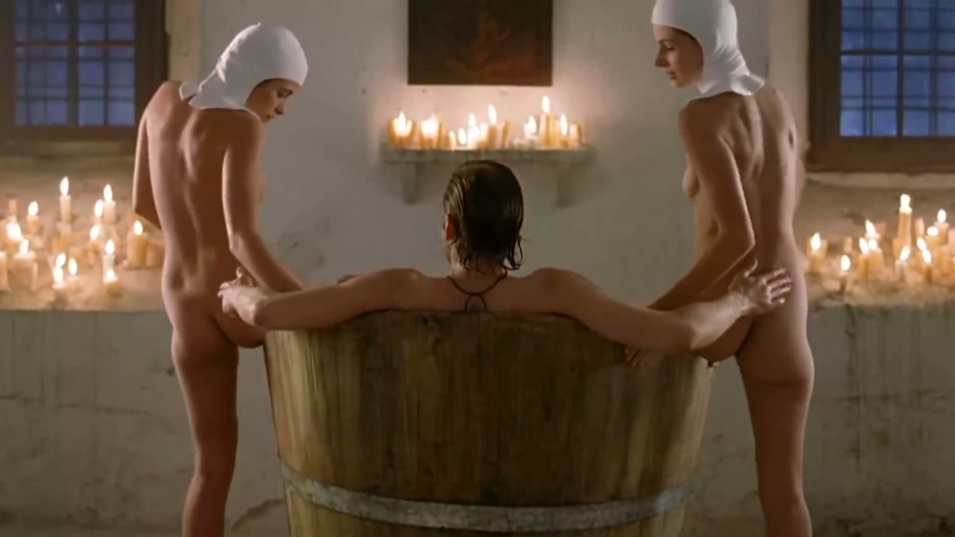 Silvia Colloca And Chiara Gensini - Virgin Territory (2007)