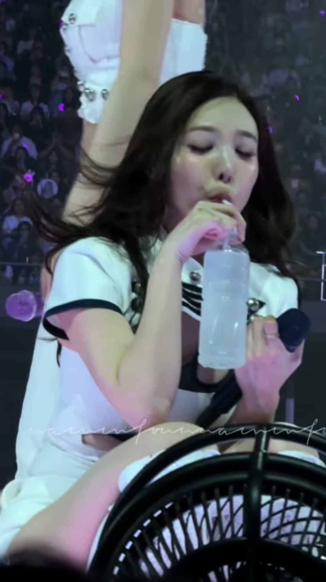 TWICE - Nayeon