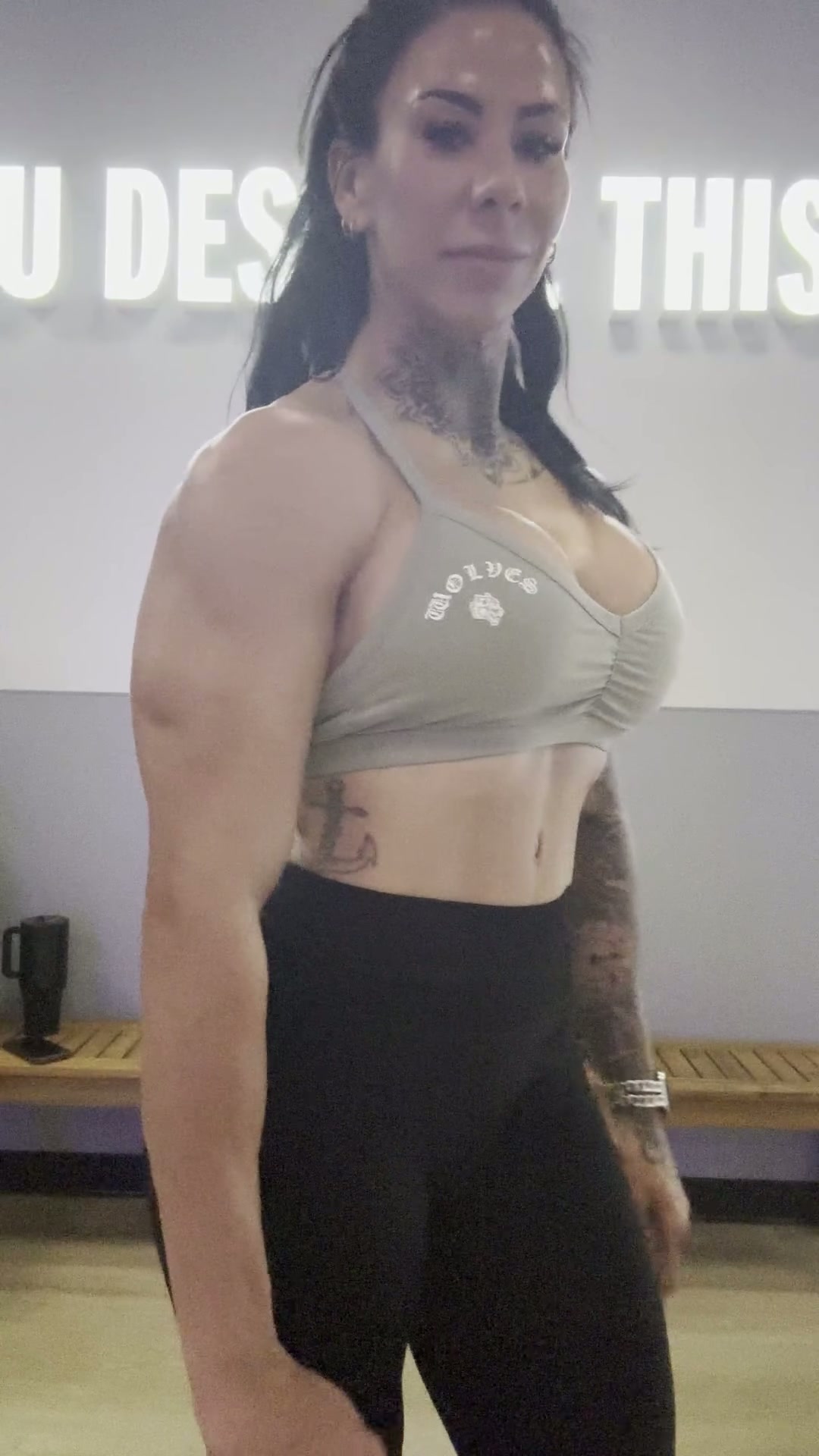 my sportsbra is doing the lifting today