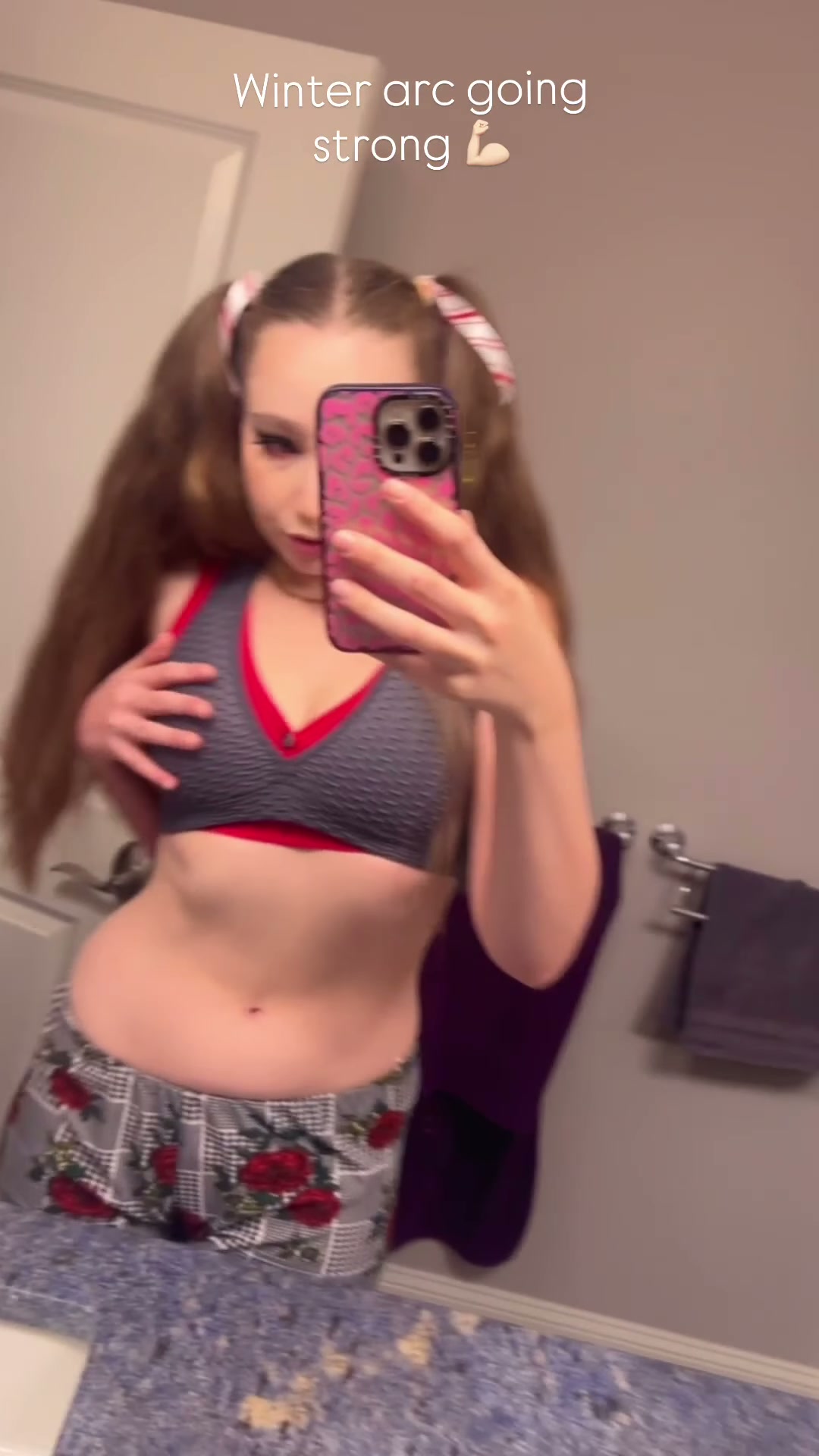 Freezing outside, but my core is hot for you 👀🔥