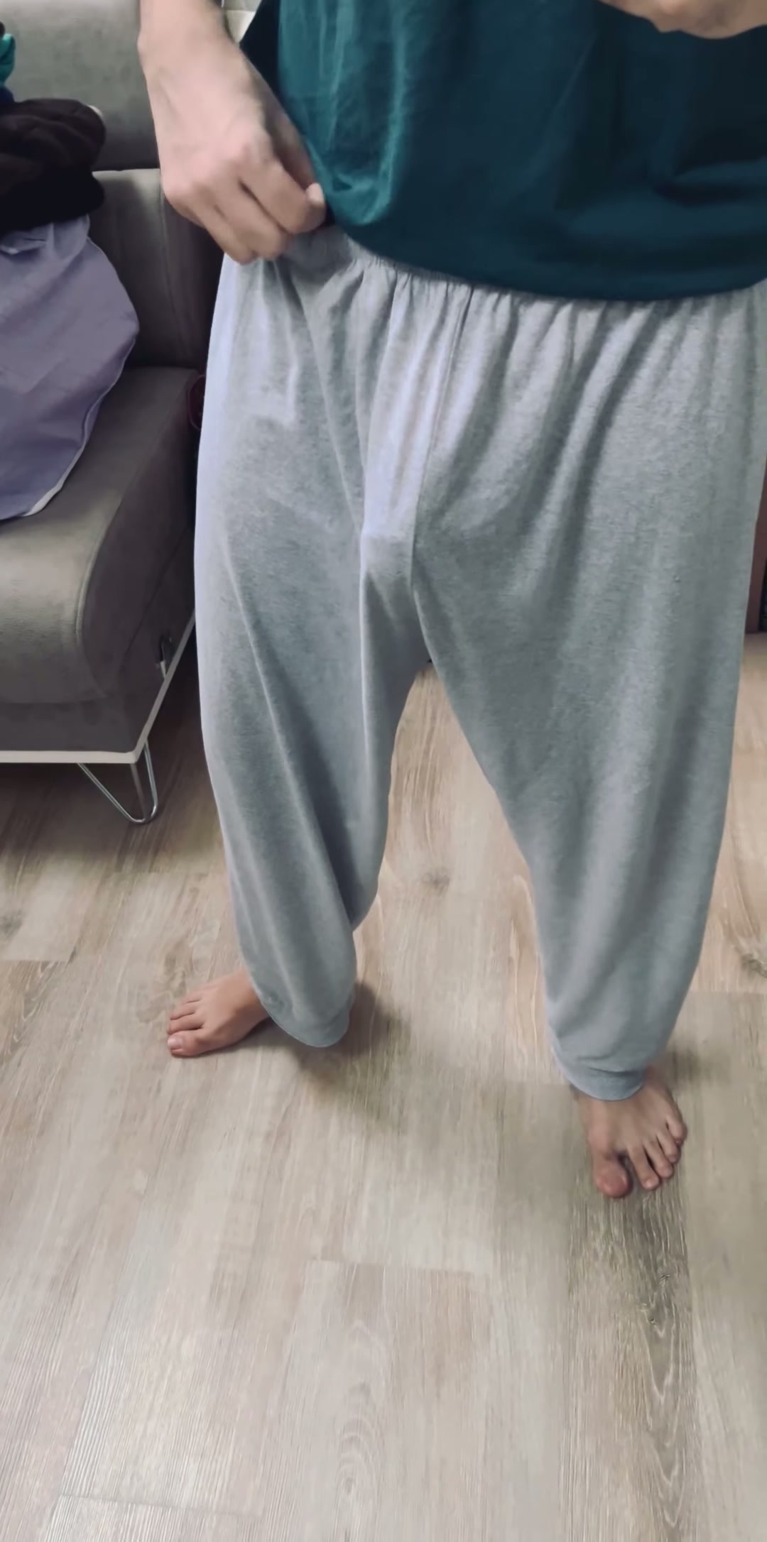 Grey sweats + big dick