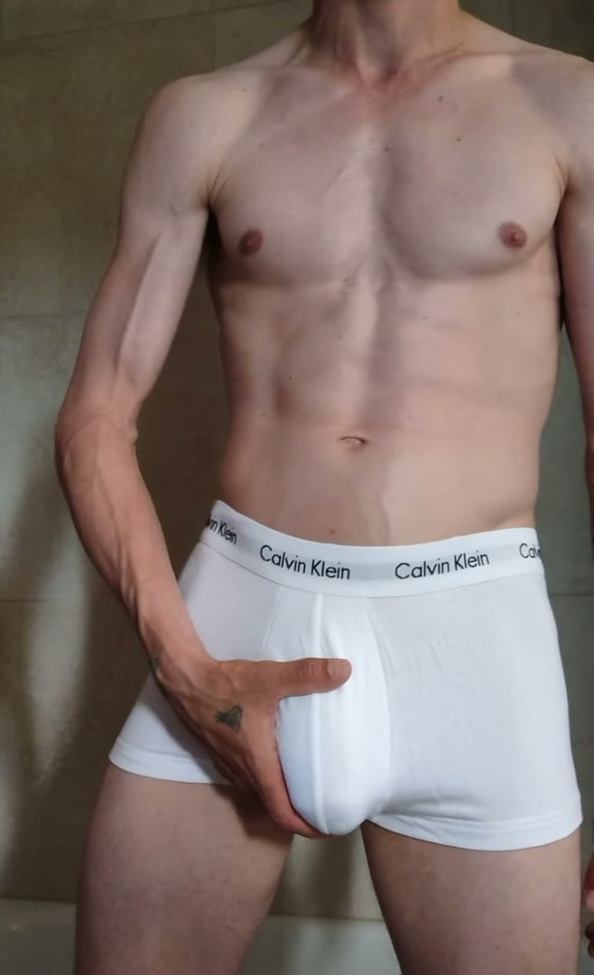 Wanna taste it through my new Calvin's? 😈🤤