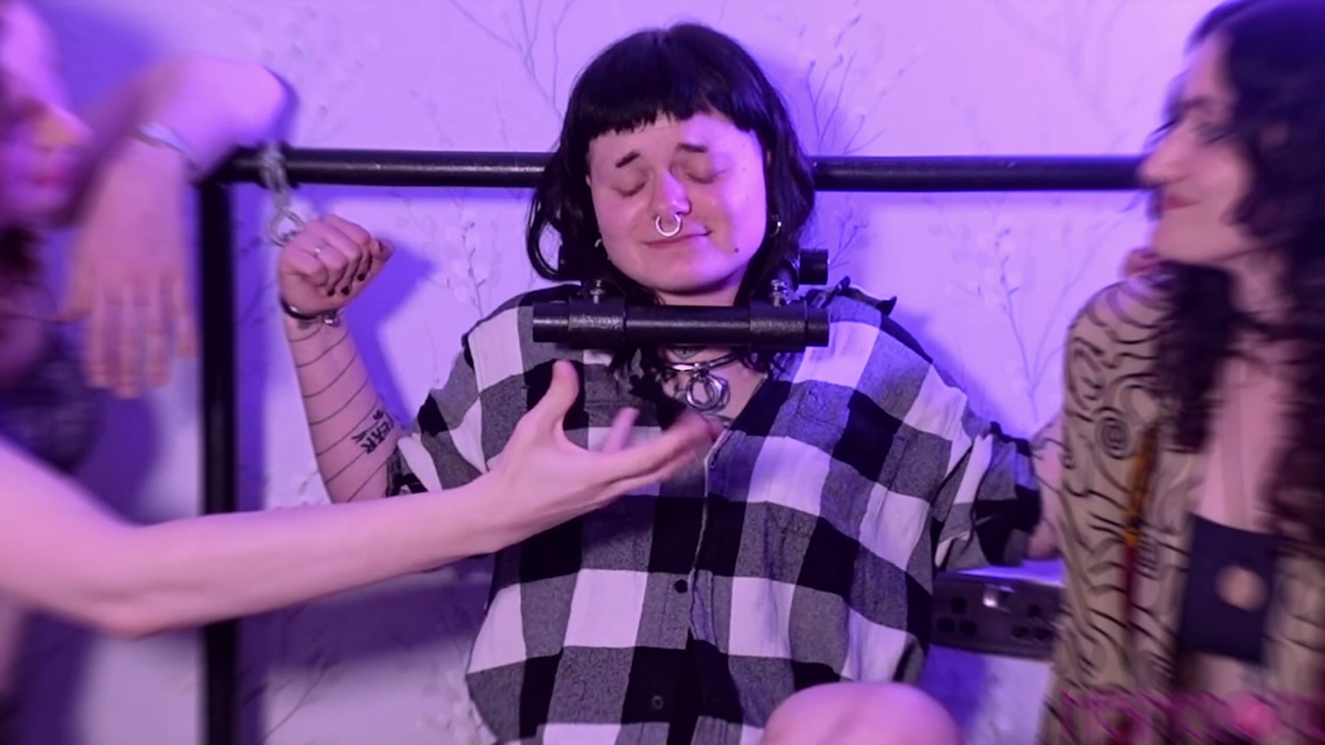 Memory Play Puppet: Tranced to forget how she got into bondage! [Real Hypnokink Scene] [Amnesia] [Body Control] [Hypnotic Breath Play] [$] [Teaser]