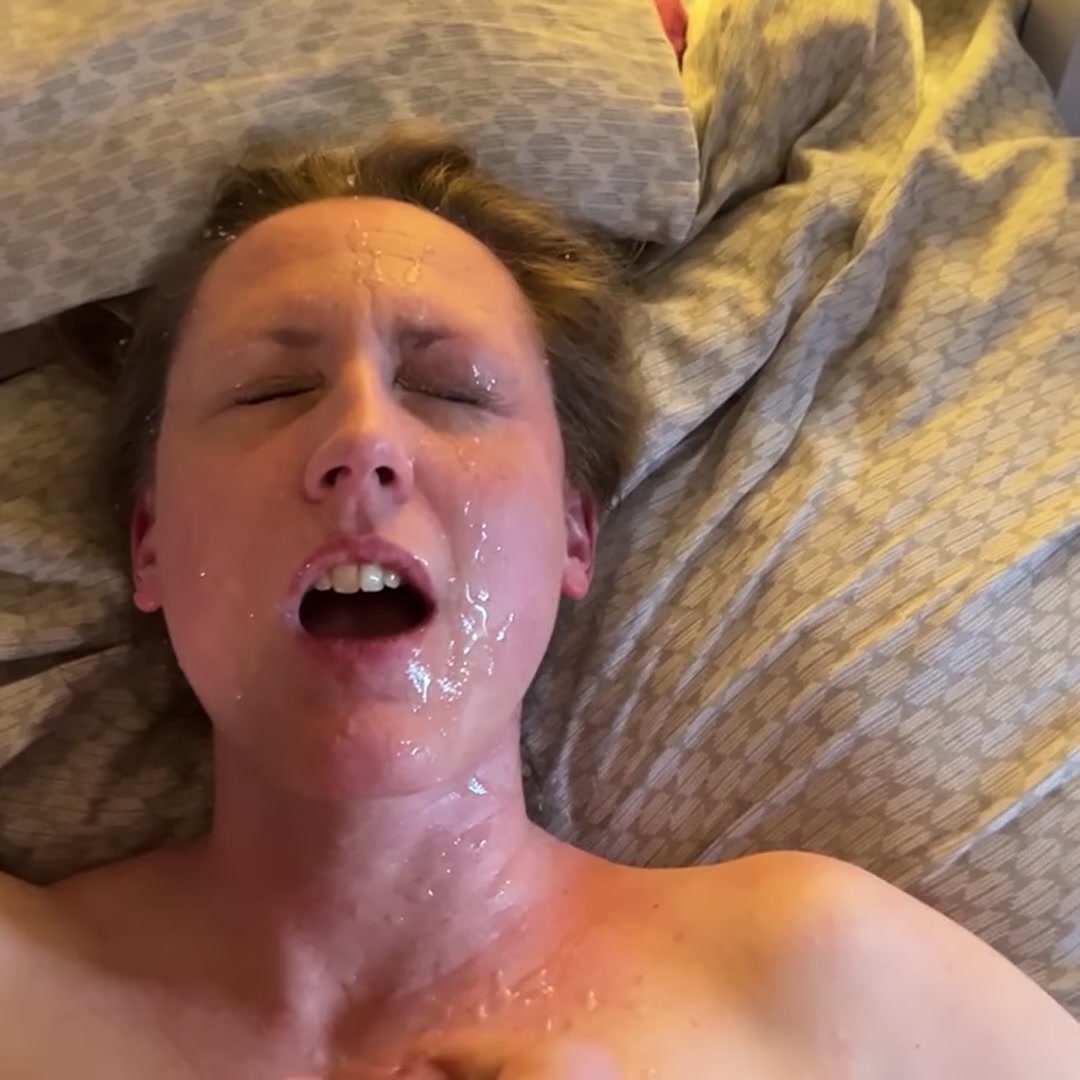 Looking for an invite to a bukkake party. Video of me shooting over a hotwife.