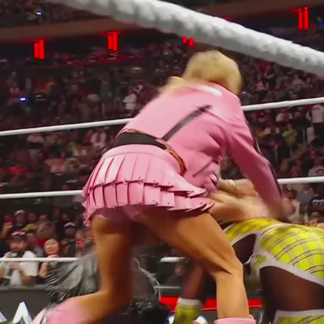 Charlotte Flair