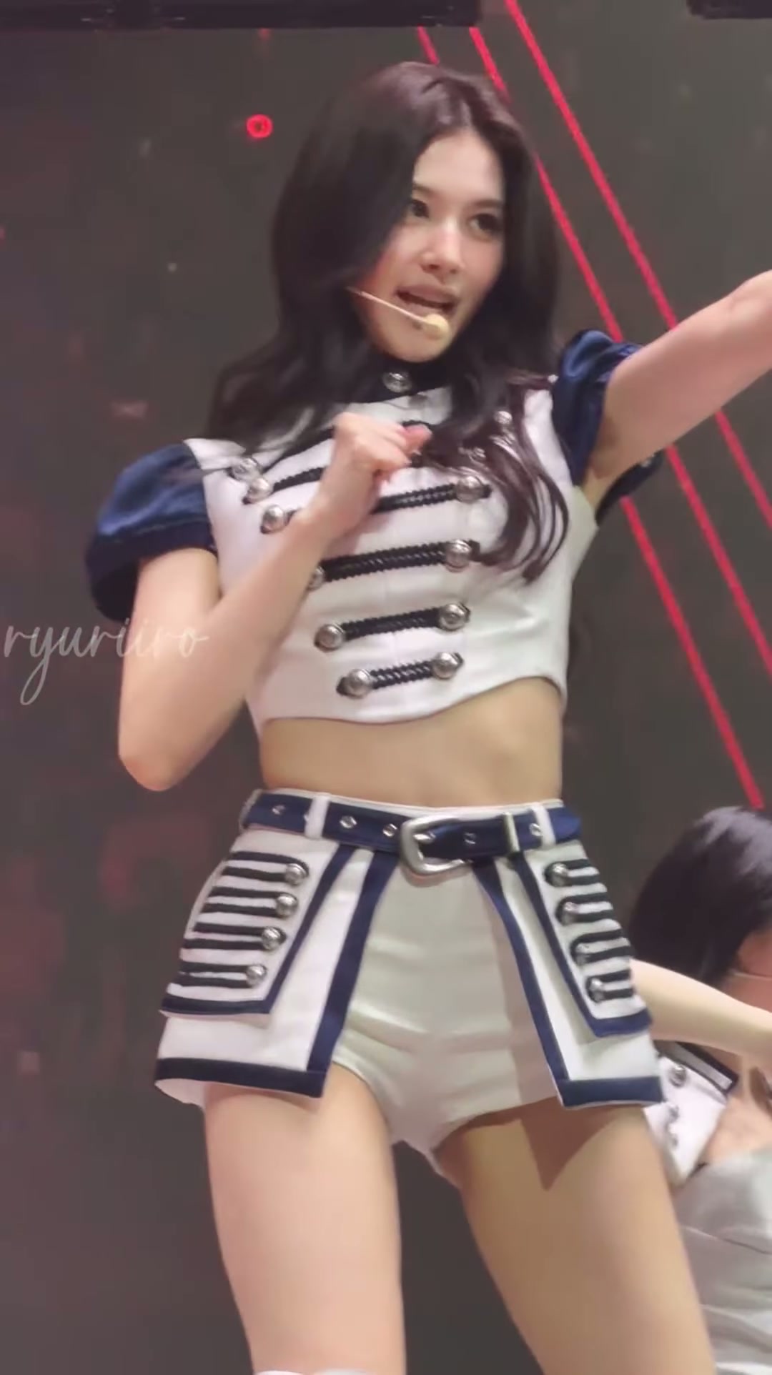 TWICE - Sana