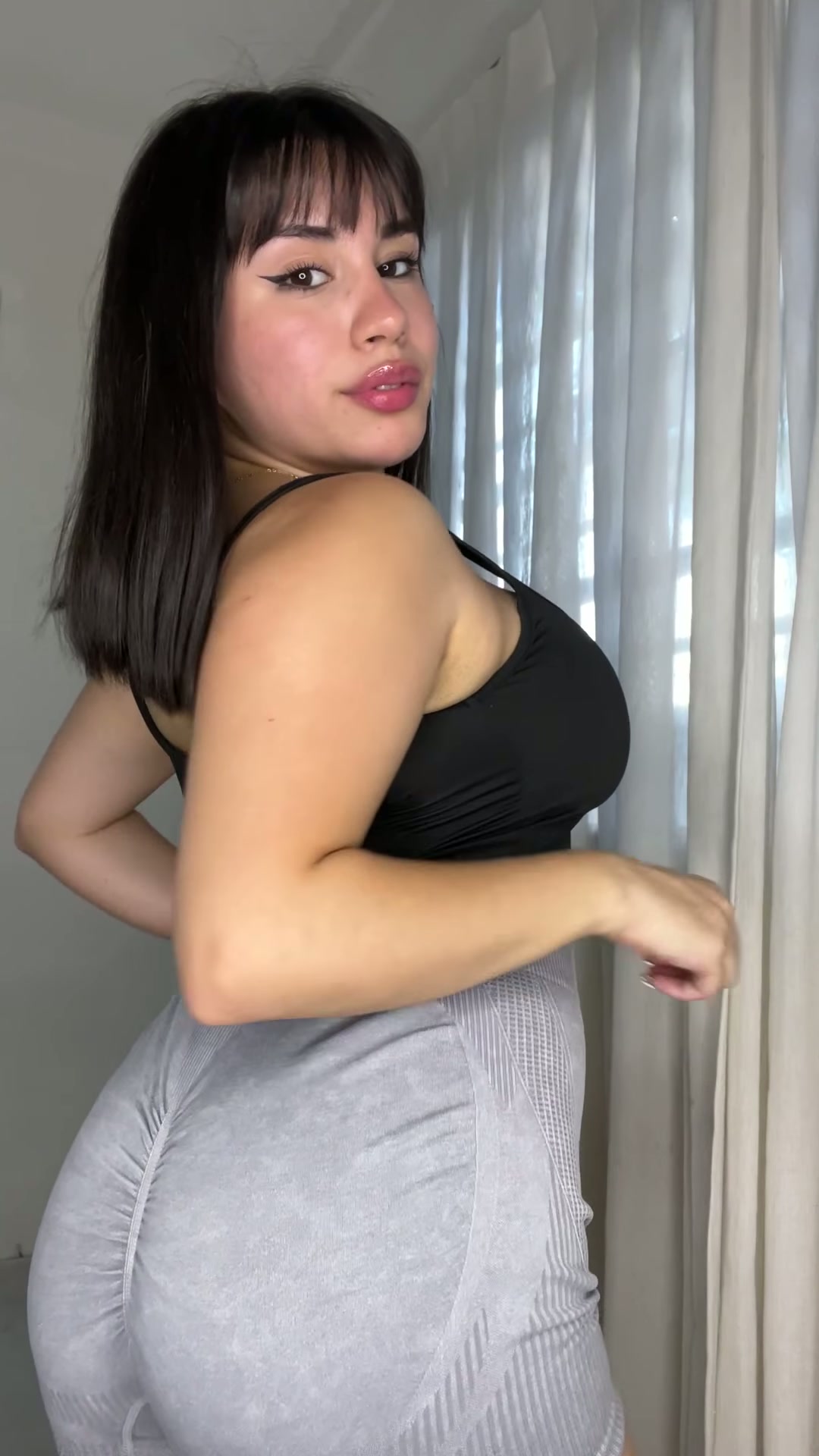 Did my leggings distract you enough