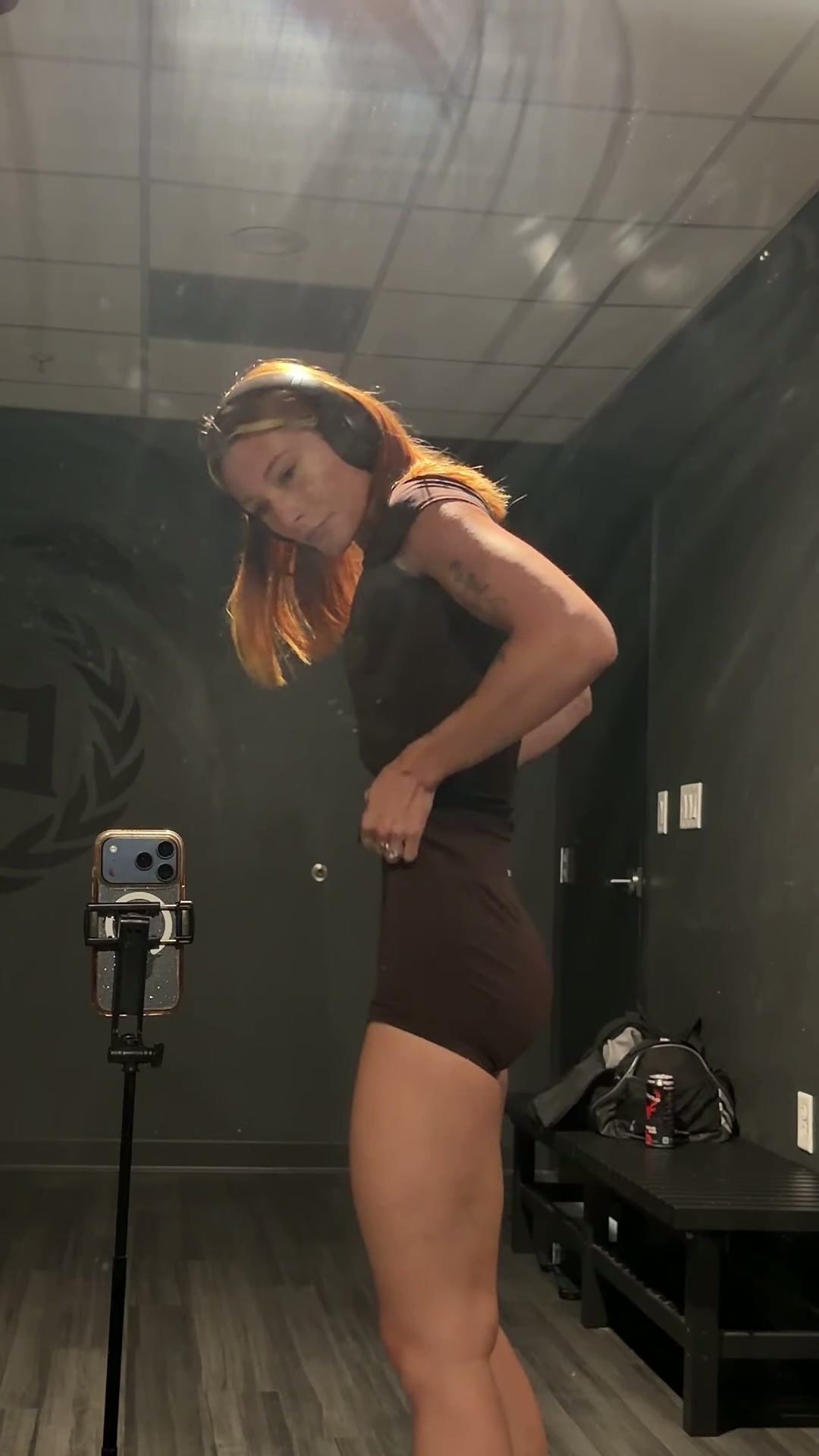 Post-workout booty in leggings