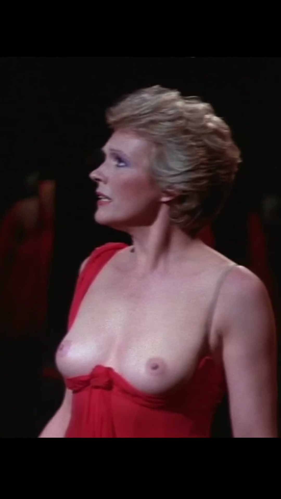 Julie Andrews - S.O.B. (1981)