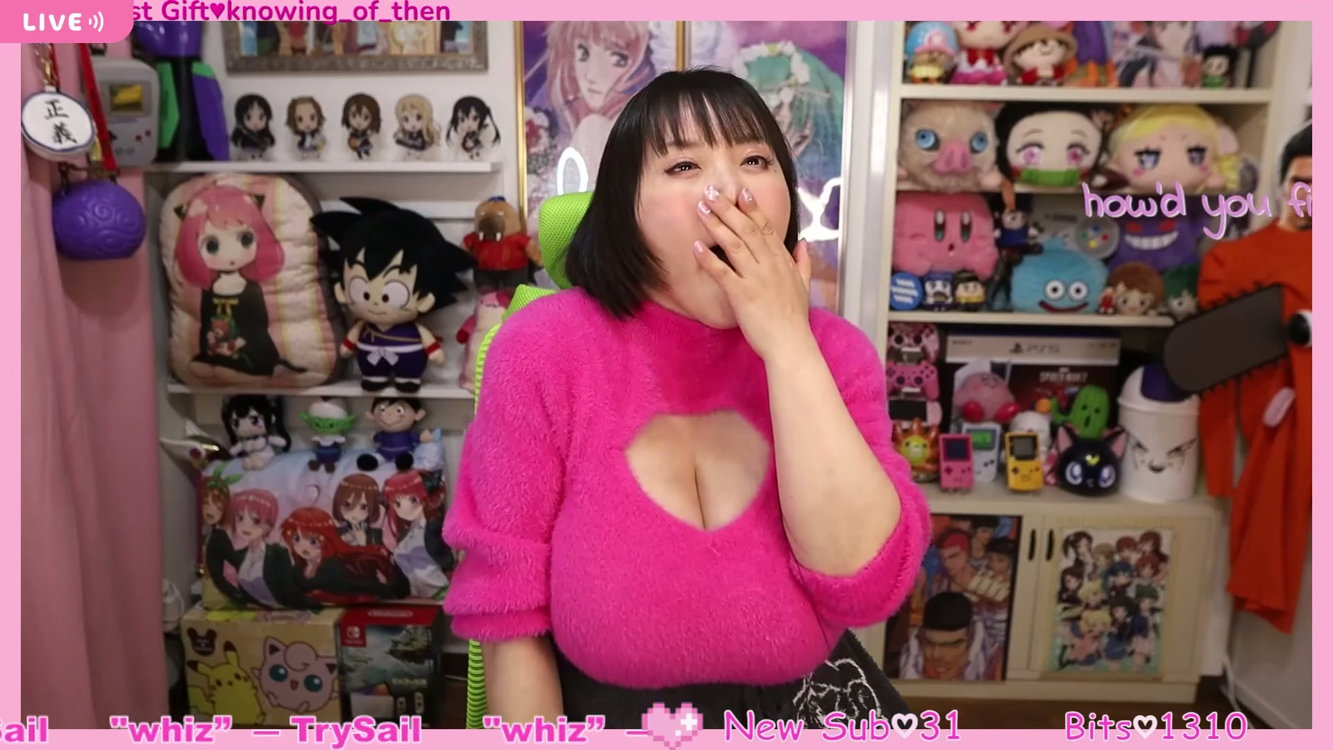 Continuing my Twitch edits. I think this is the biggest she's ever looked