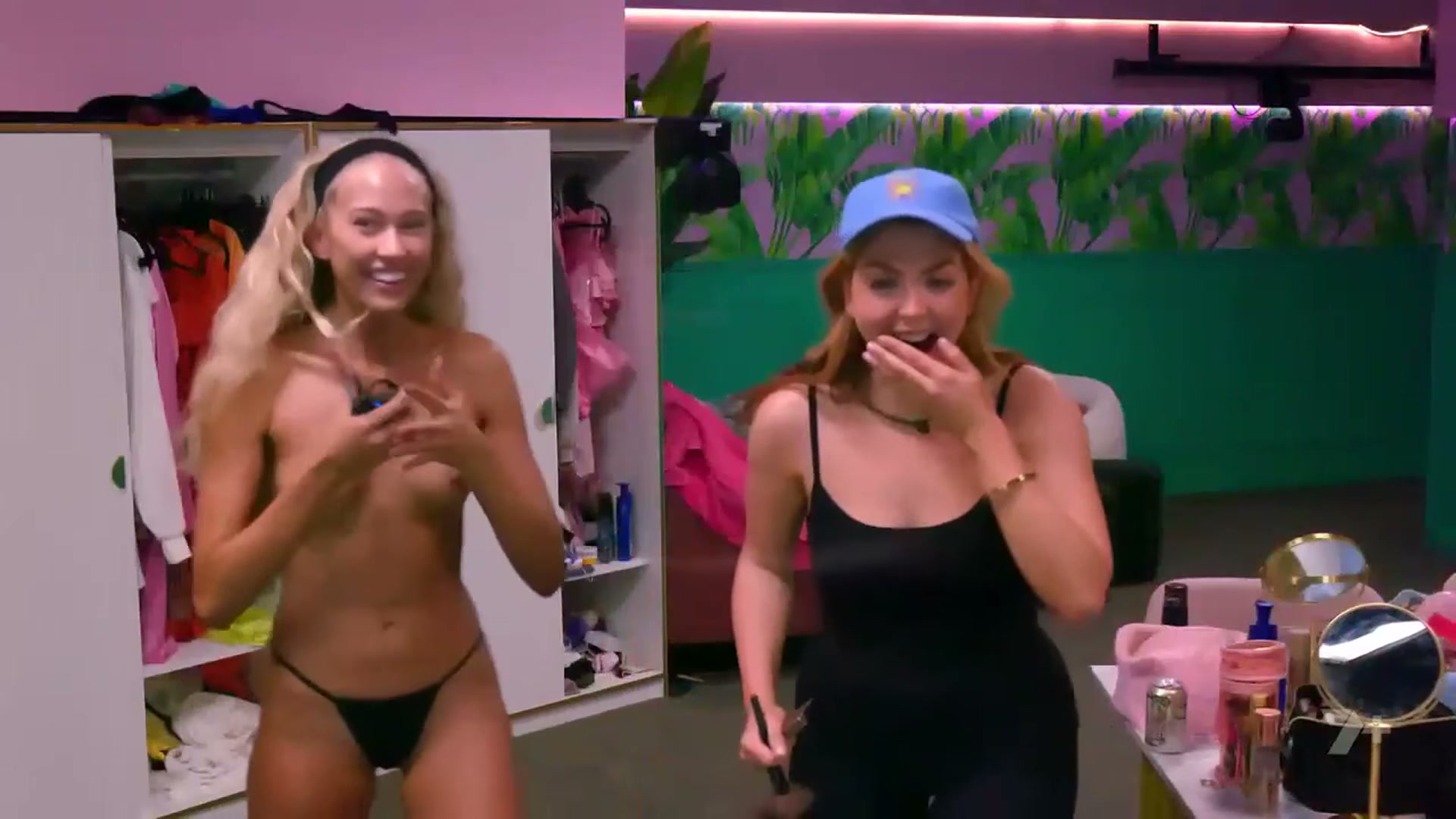 Minee - Big Brother AU S15 - Uncut Natural Tits