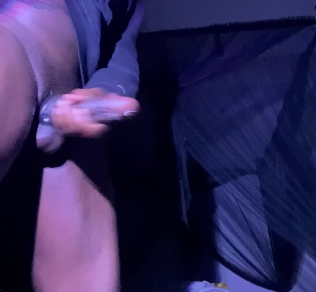 I wanna flood your mouth