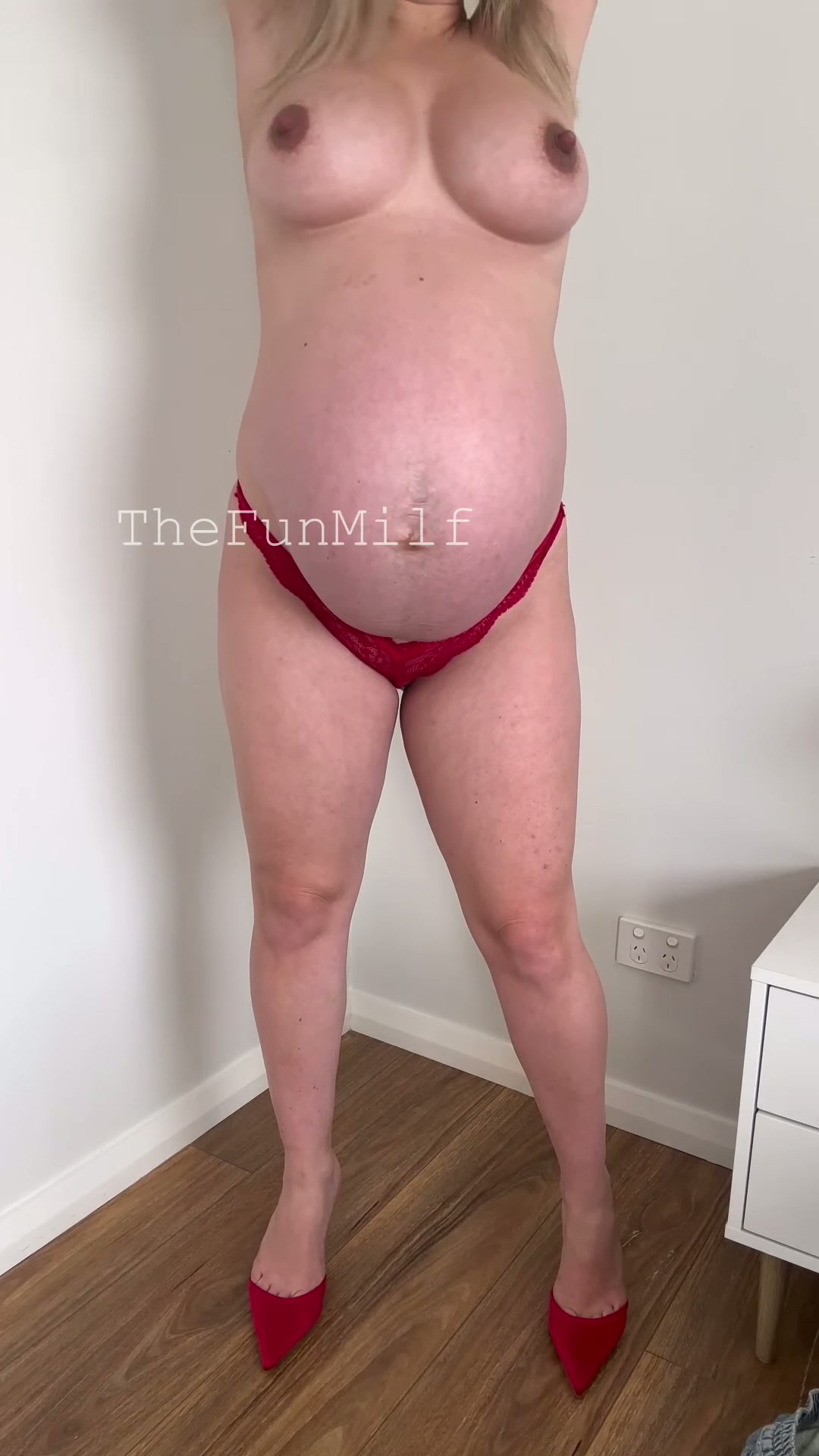 Pregnancy never looked so much fun