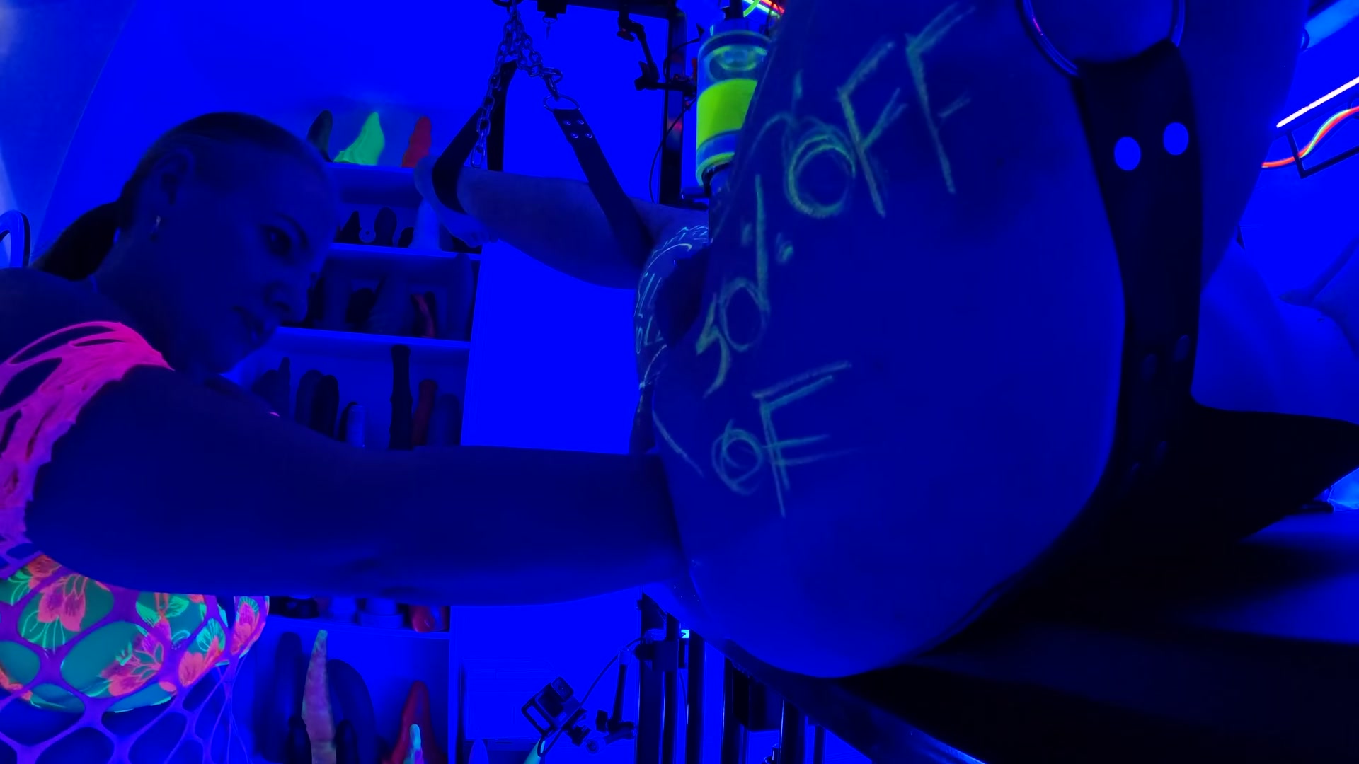UV double fisting for hubby Hubby took a double fisting like a champ. After graffiti his body with UV pens. I put him on the milker and kept fisting until he took both my hands. After 20 mins of fisting his hole give in and I double fisted him deep.