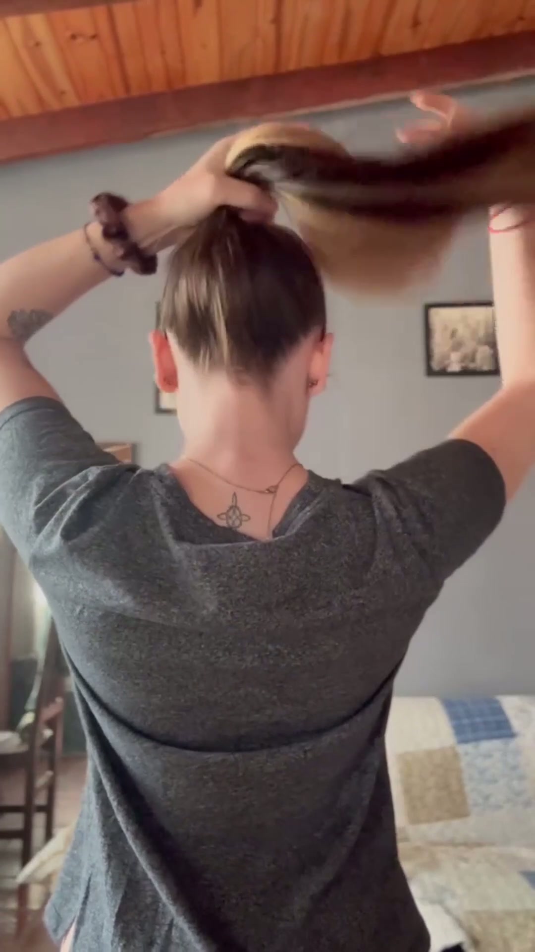 The ponytail stays... but the rest can be  taken off :P