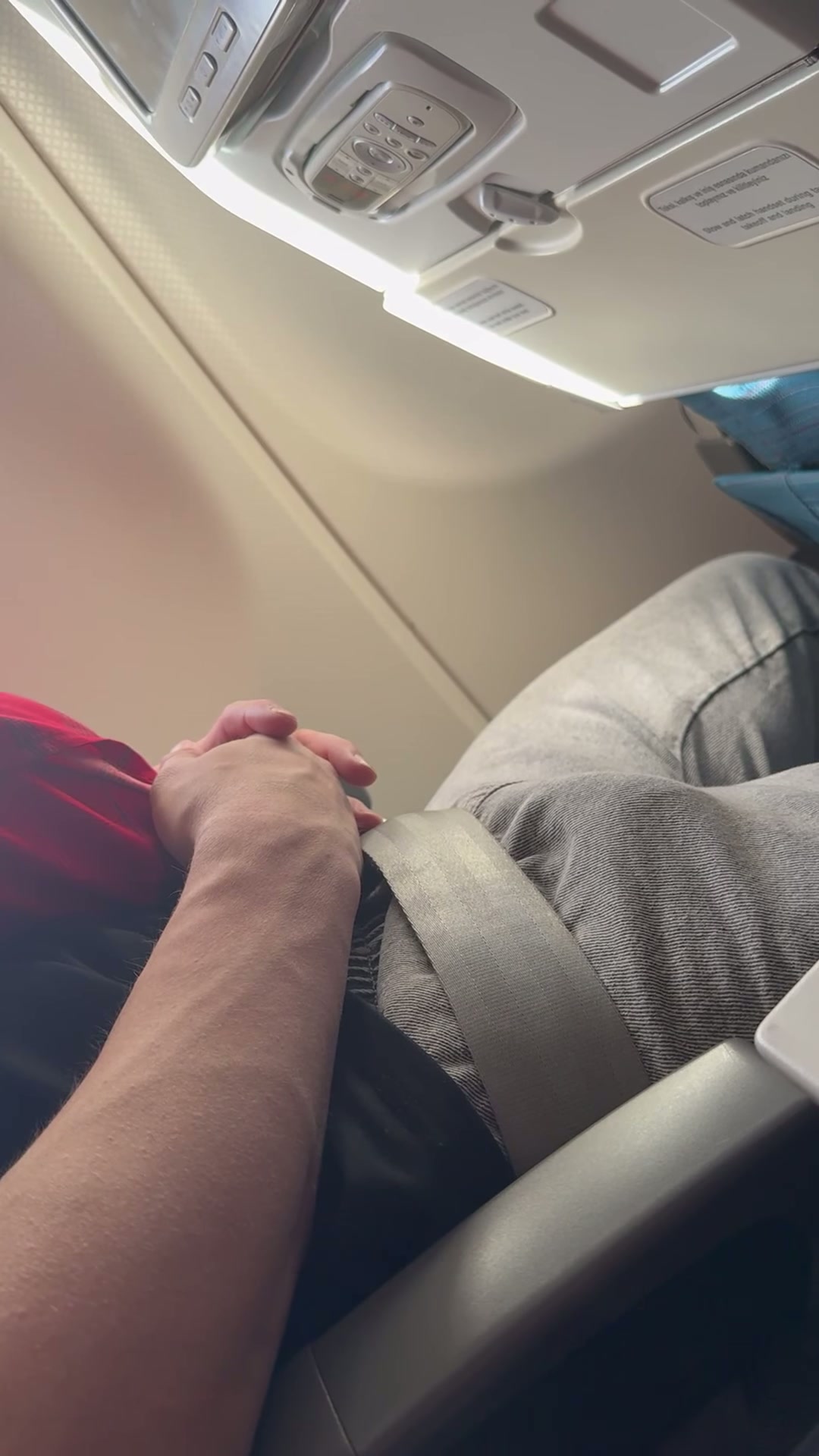 gf filmed me on the plane pt.2