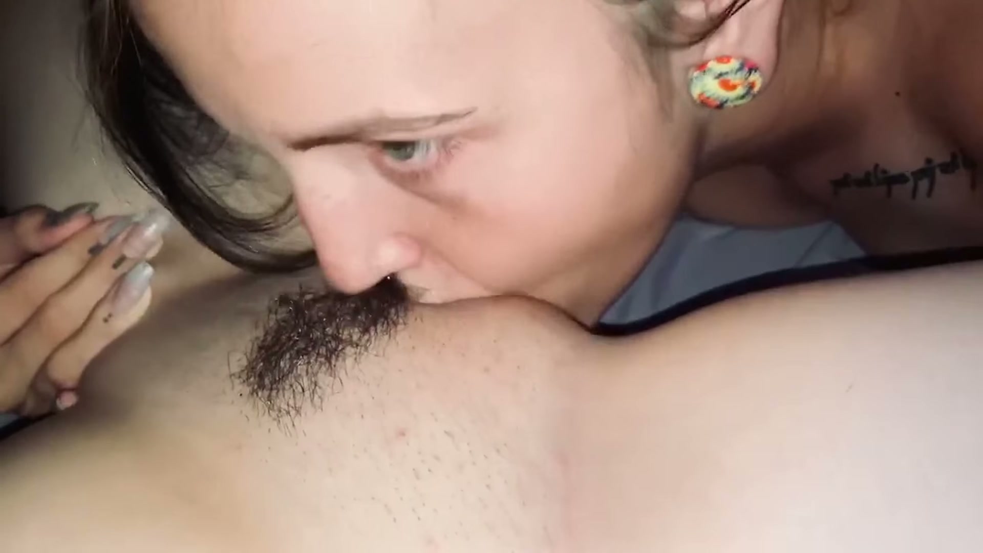 Horny Lesbian Desperately eating wet pussy 🥵🔥💦